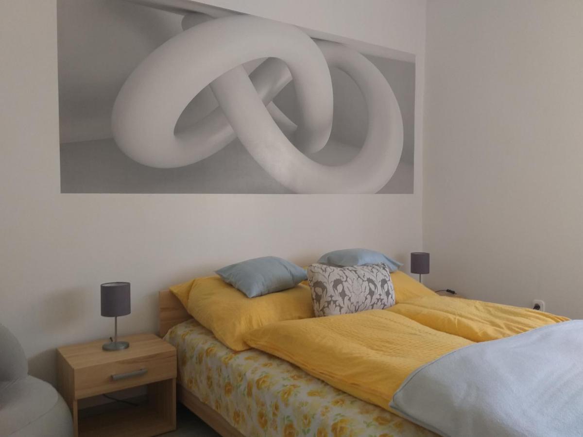 Simon Apartman Tiszafüred Esterno foto
